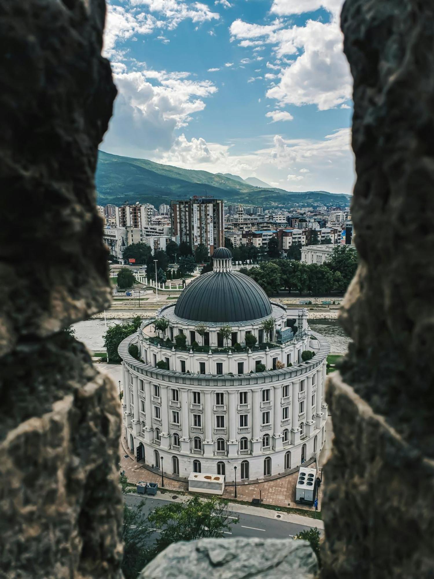 Hotel Cara 28 Скопье Экстерьер фото
